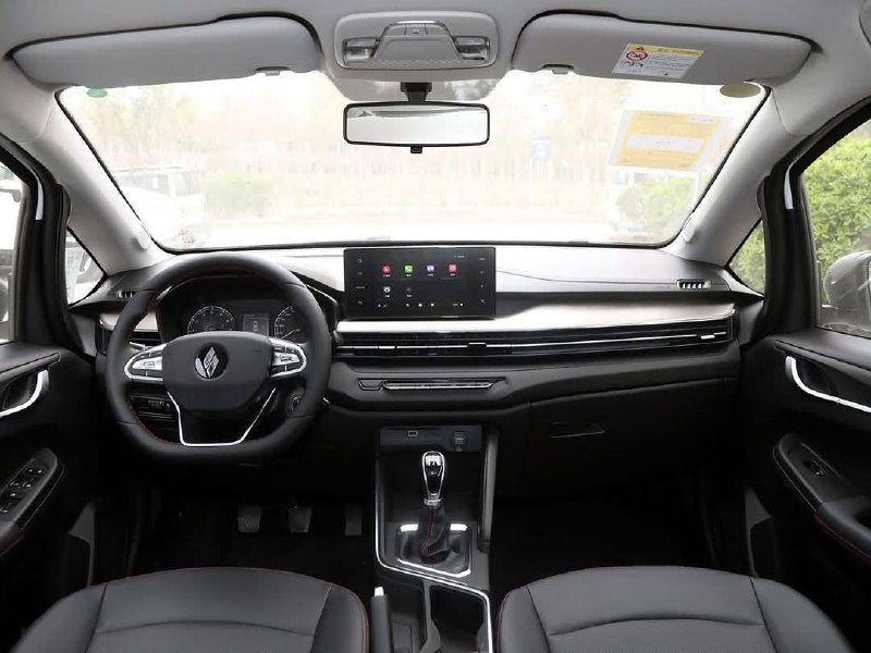 GEELY LIVAN X3 PRO 2025 1.5 113CH ch boite auto et en boite manuelle